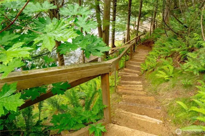 Private Stairway Private Stairway