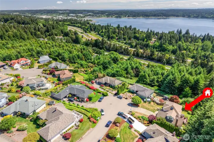Gorgeous Emery Ridge neighborhood - breezes come straight off the Inlet Gorgeous Emery Ridge neighborhood - breezes come straight off the Inlet