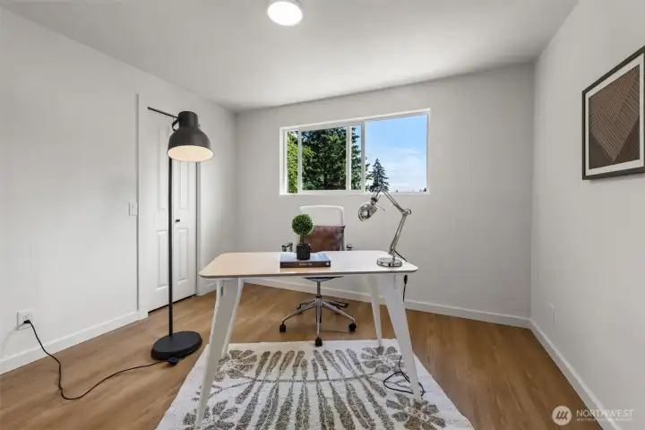 Office/third bedroom