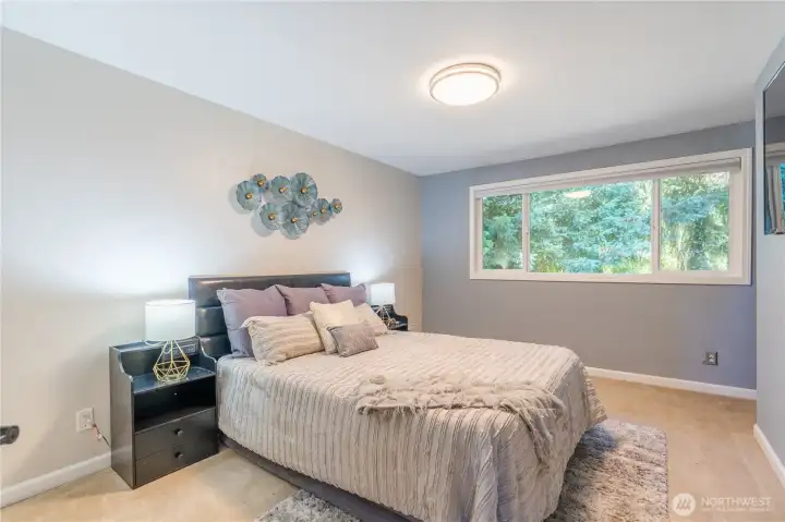 Main en-suite bedroom