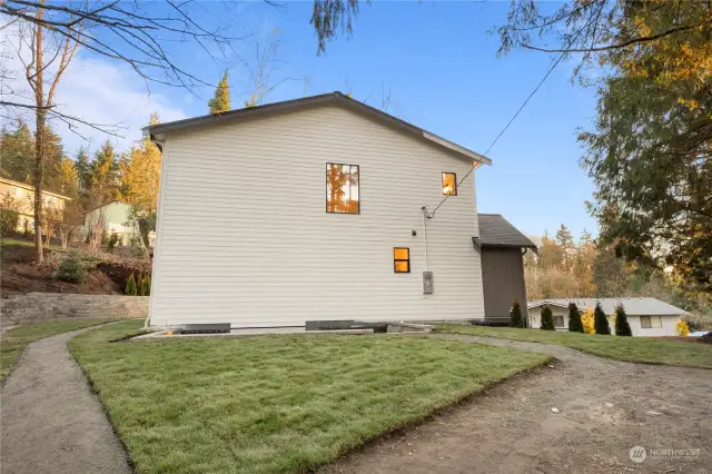 RV Parking, access using road from the back side of the house.