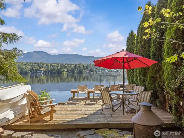 Big Lake waterfront retreat! Private and deeded no bank waterfront!