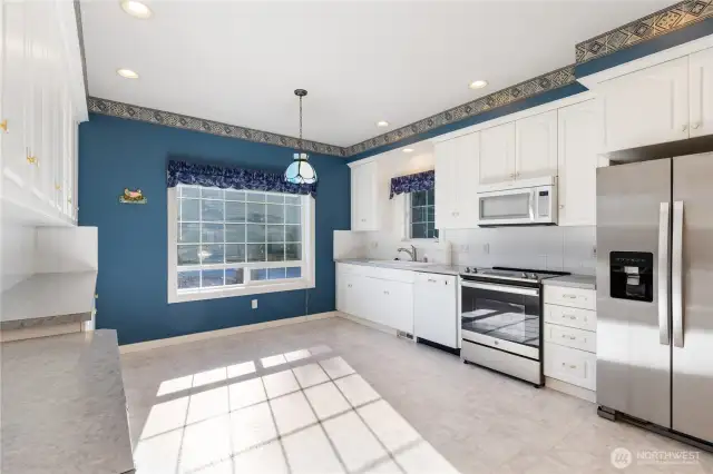 Great open kitchen! Very spacious!