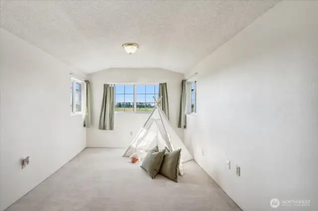 Landing room on upper floor