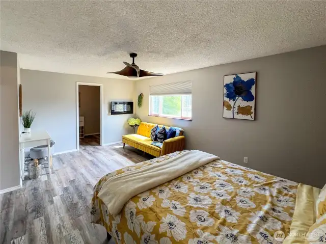 Plus Electric Fireplace