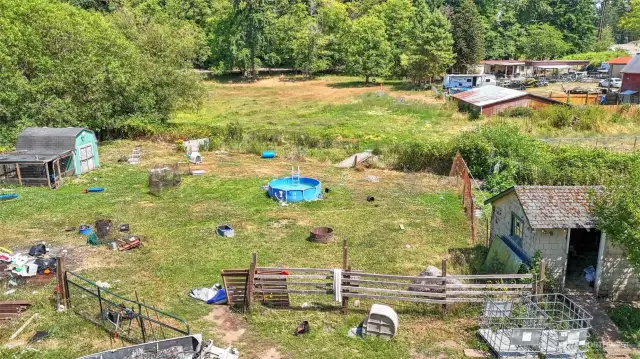 So many opportunities on this large lot!