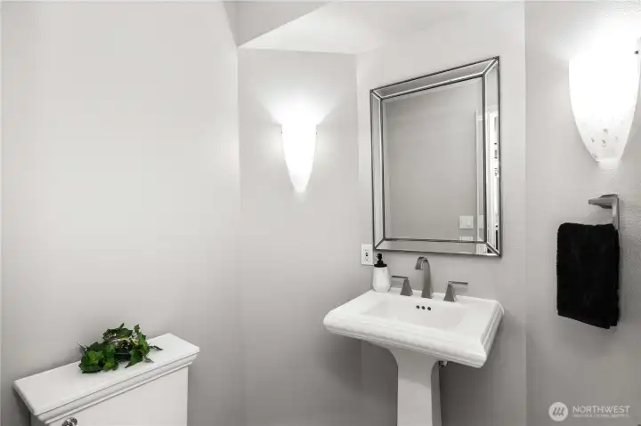 1/2 Bath