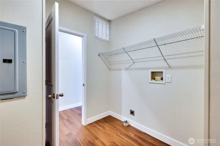 Bedroom Closiet