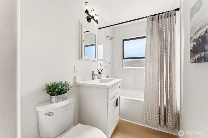 Main Floor Bathroom