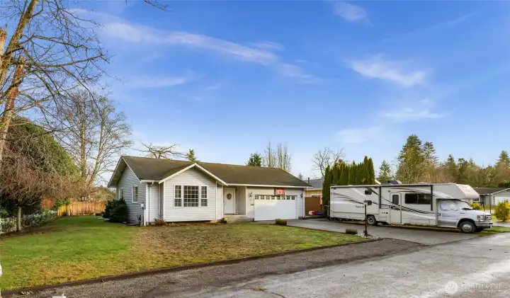 RV parking has 30-amp service