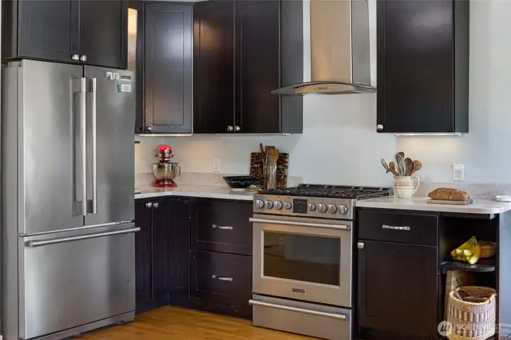 Kitchen is very spacious!