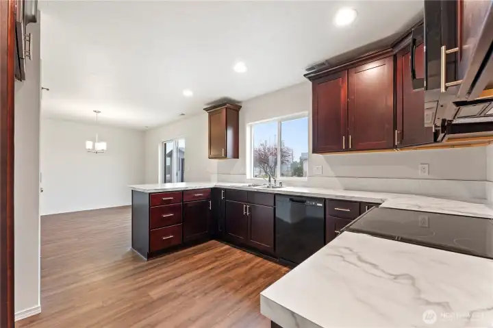 All images may vary. Photos are from previously built home. Photos may include upgrades/furnishings not included in base price.