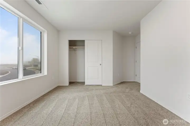 All images may vary. Photos are from previously built home. Photos may include upgrades/furnishings not included in base price.