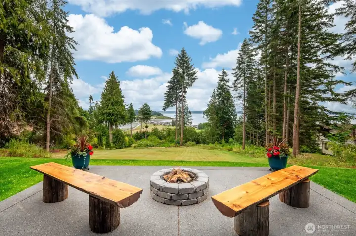 Firepit w/propane hook up