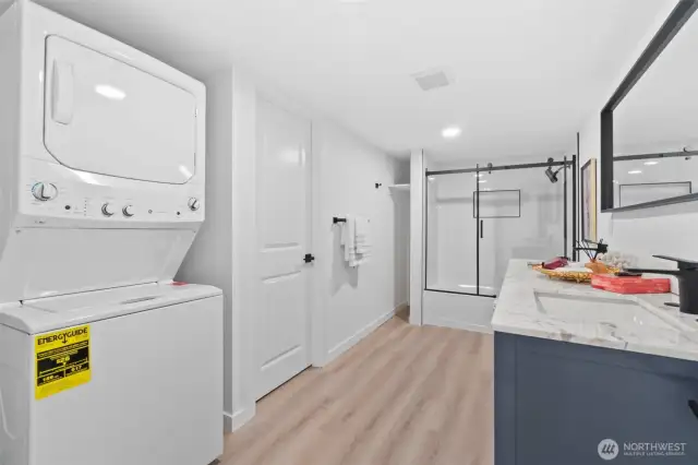 Downstairs bathroom with washer & dryer