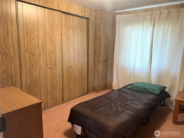 2nd bedroom with large closet.