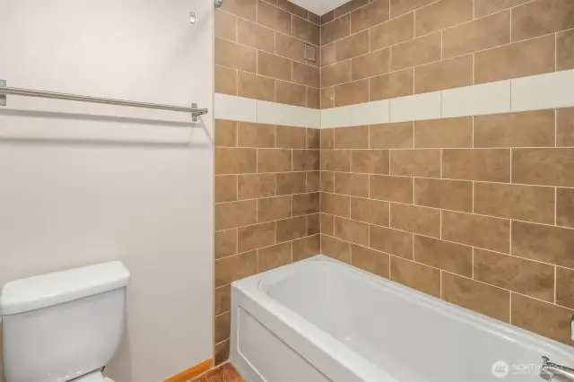 Lower Level Full Bathroom