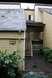 Exterior Front of Condo
