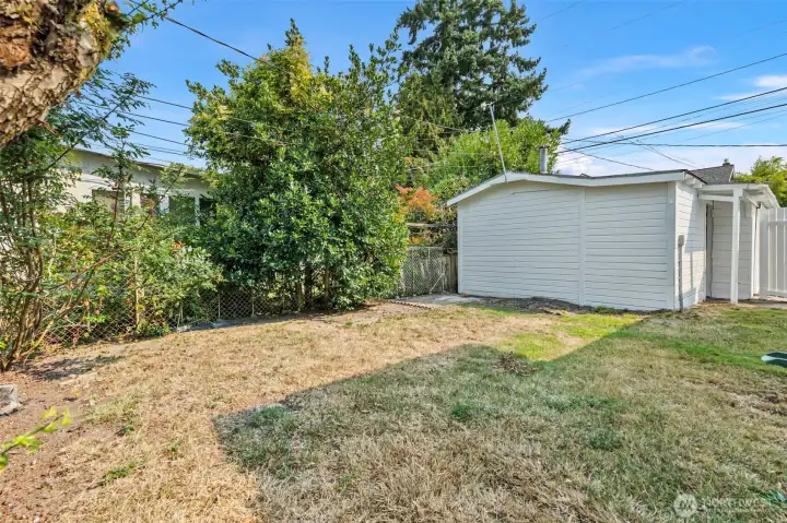 Fenced back yard and detached garage