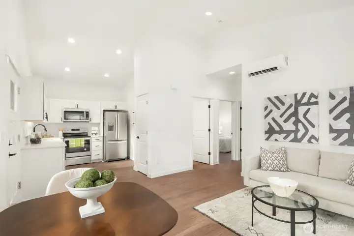 *Interior photos are of model home.