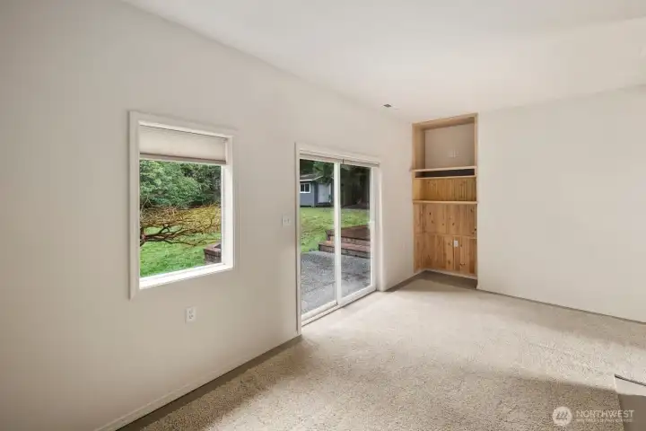 Bonus Room / Office Off the Garage