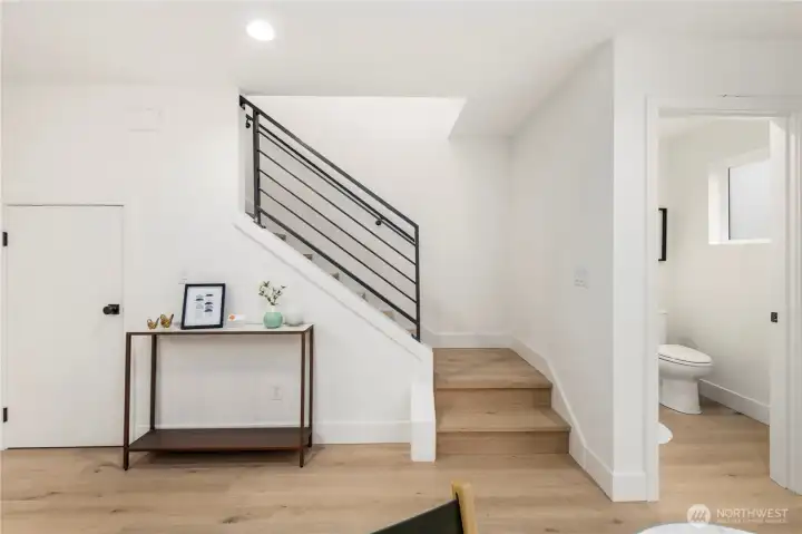 Open rail to second floor, all hardwood stairs
