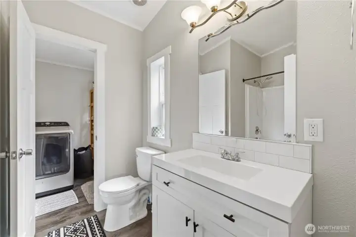 The primary bathroom is well designed for everyday needs. The primary bathroom is well designed for everyday needs.