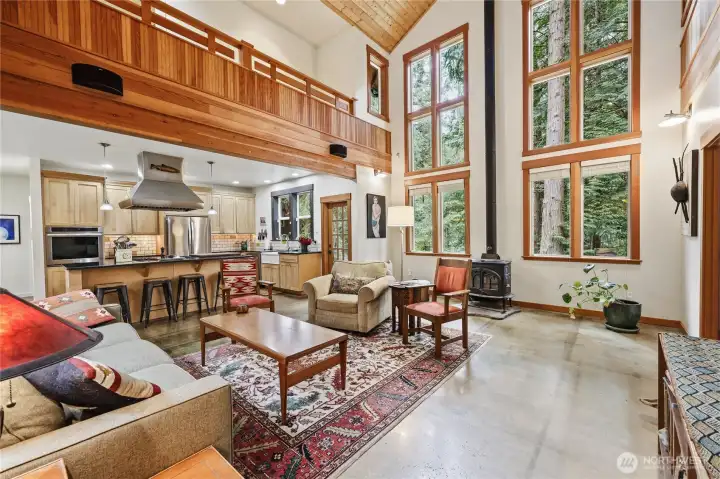 This room is stunning yet envites you to settle in with a good book.