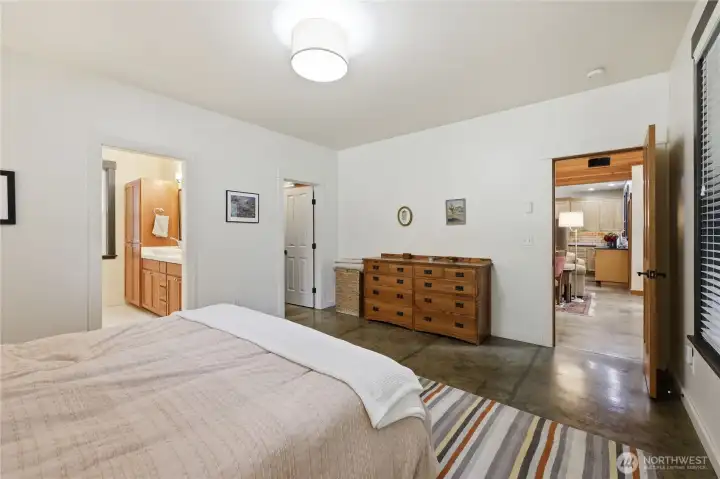 Large walk-in closet and an 3/4 en suite bathroom.