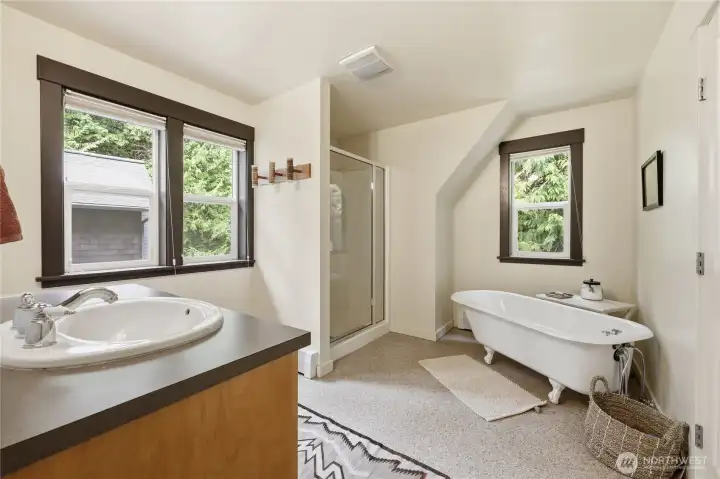 Full bathroom with an antique clawfoot bathtub.