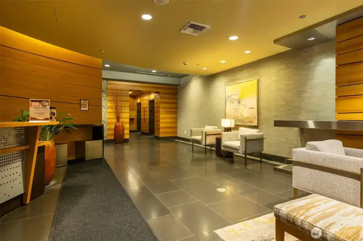 Welcome to Enso! A serene lobby greets you. Welcome to Enso! A serene lobby greets you.