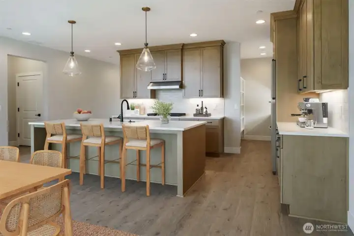 Photos are of same floorplan completed at a diff location. To be used for reference only