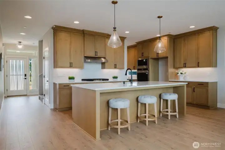 Photos are of same floorplan completed at a diff location. To be used for reference only