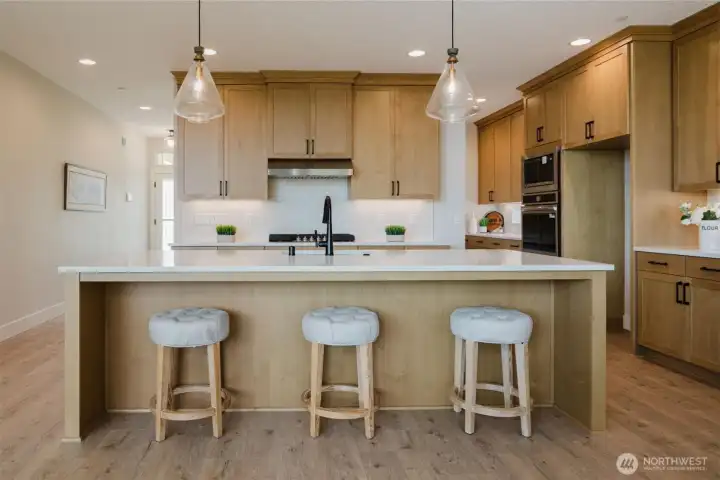 Photos are of same floorplan completed at a diff location. To be used for reference only