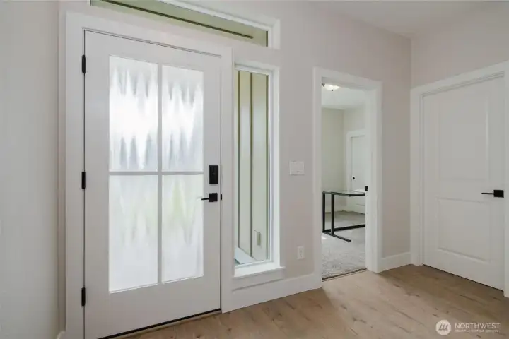 Photos are of same floorplan completed at a diff location. To be used for reference only