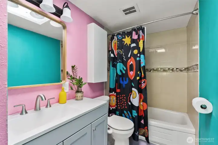 Upstairs full bathroom Upstairs full bathroom