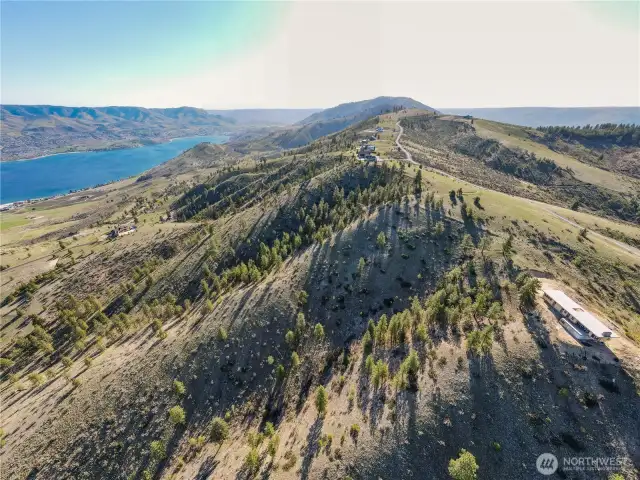 Build on the ridge with 360 panoramic views of Lake Chelan, Entiat and the Columbia River