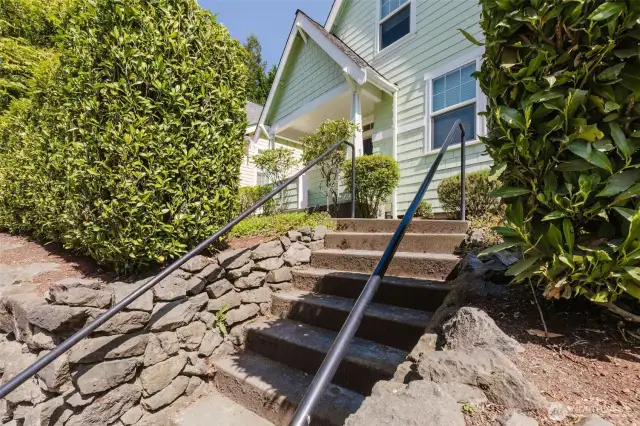 Steps to home from Fr