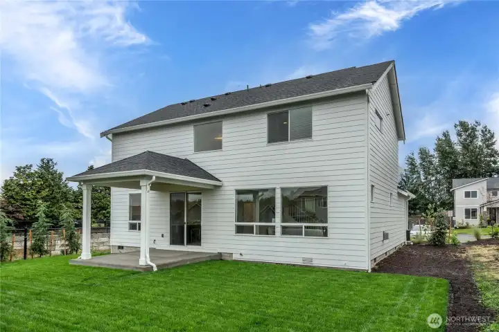 This photo/rendering is provided for illustrative purposes only. It does not depict the actual property, finishes, or furnishings, which may differ.