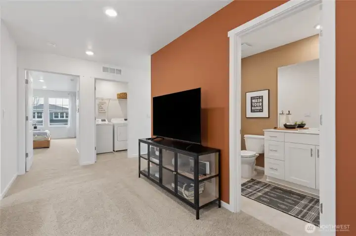 "2nd floor bath off of the loft"