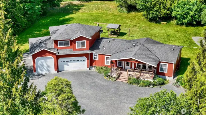 Very well maintained mini-farm