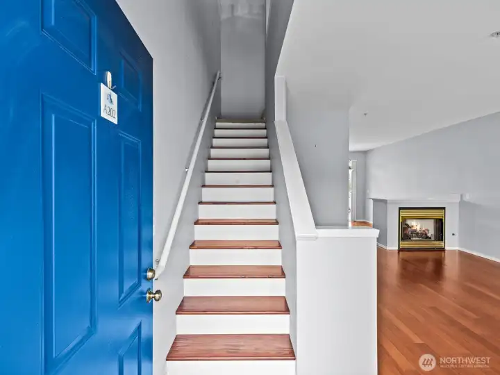 Gorgeous floors alongside a plethora of natural light greet you as you enter your open and airy space. Gorgeous floors alongside a plethora of natural light greet you as you enter your open and airy space.
