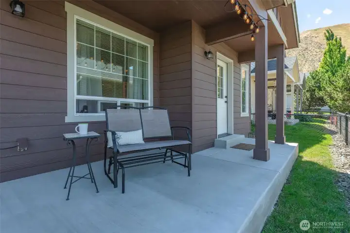 Relax, take in the courtyard and territorial views
