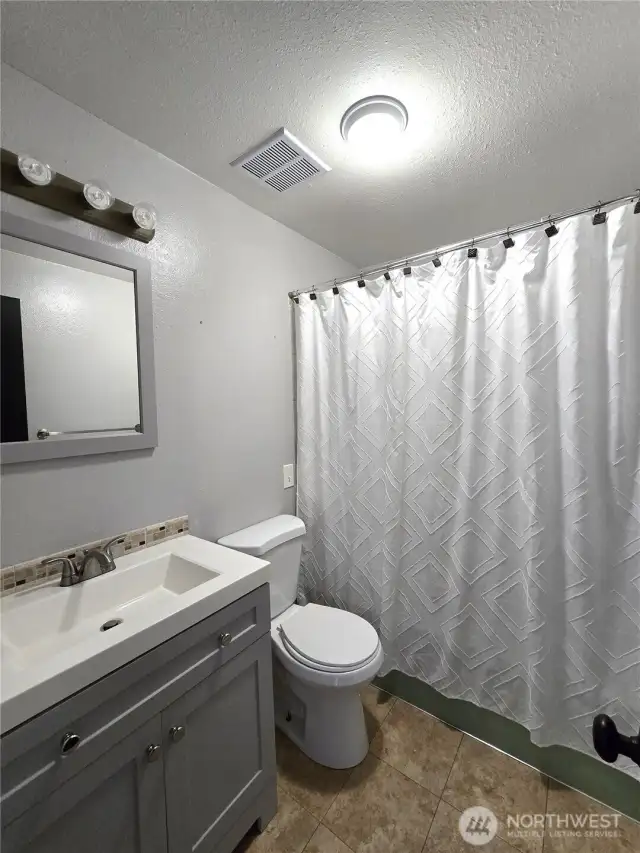 Main Bathroom