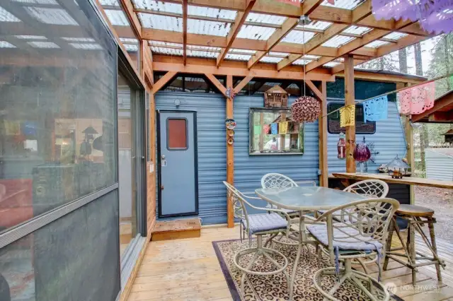 Covered outdoor area