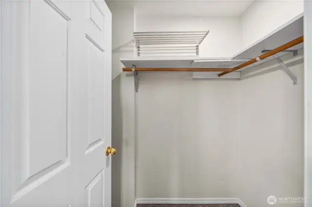 Bedroom 2 walk-n closet