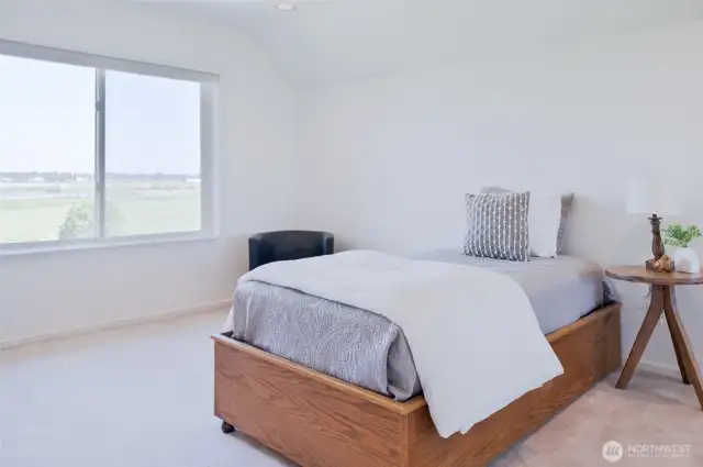 3rd Bedroom Sharing Jack n Jill Bathroom.