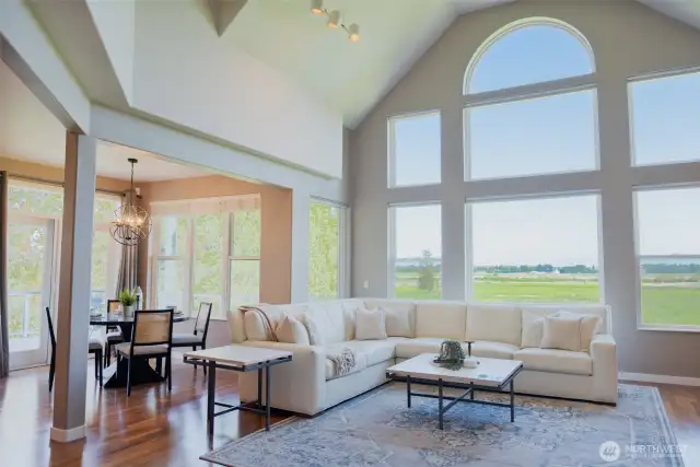 Open Concept Kitchen, Dining & Family Room.