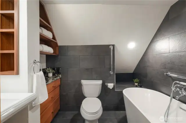 Adjacent 2nd Primary bathroom
