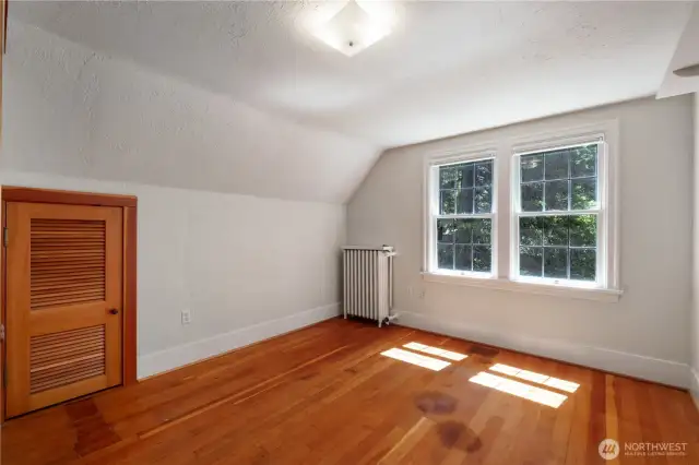 4th bedroom